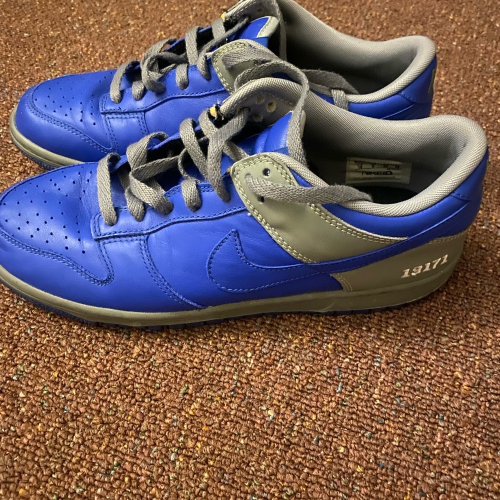 Nike Mens Sneaker size 10